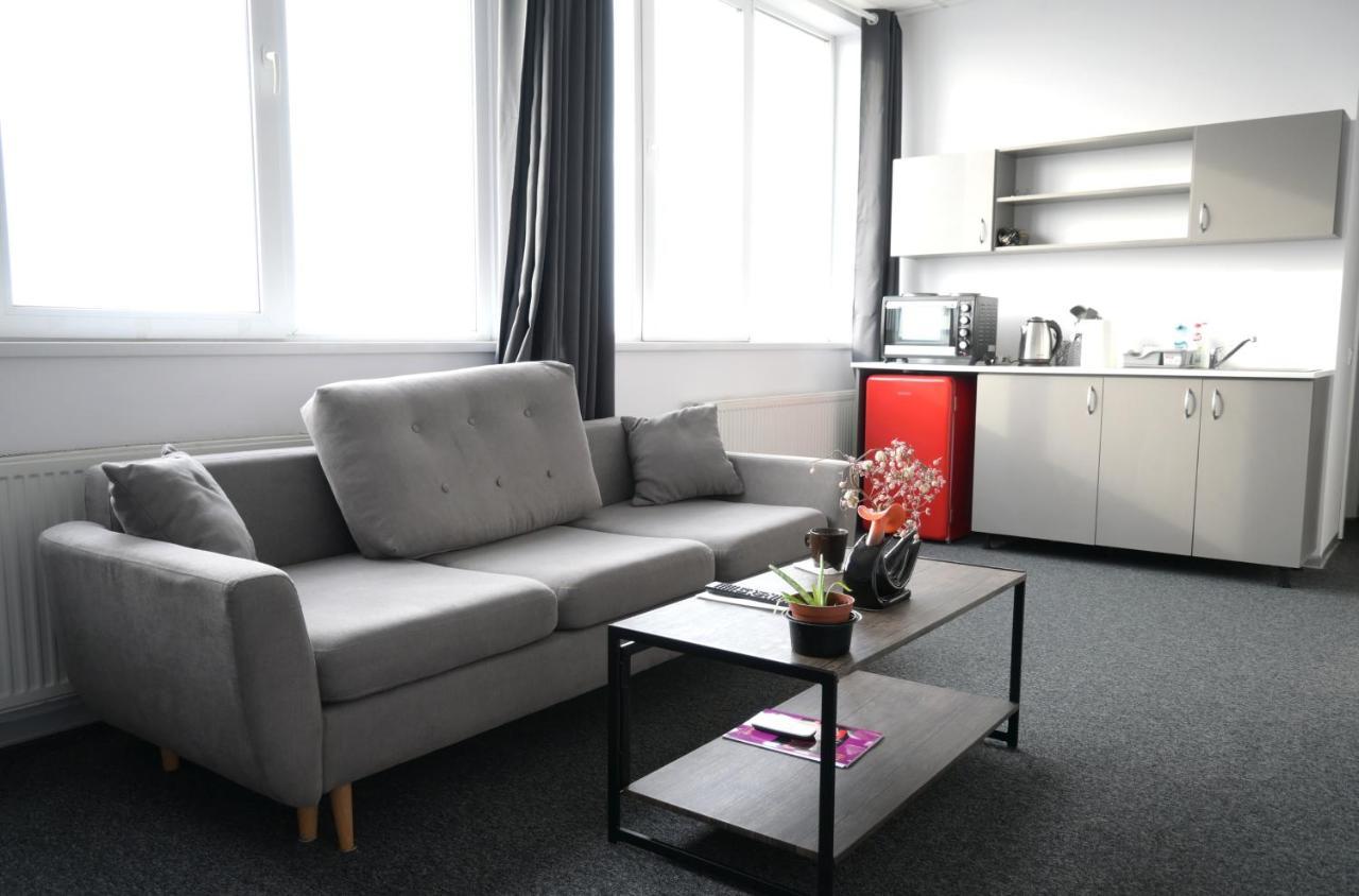 Luana Airport Apartments #9 Otopeni Extérieur photo