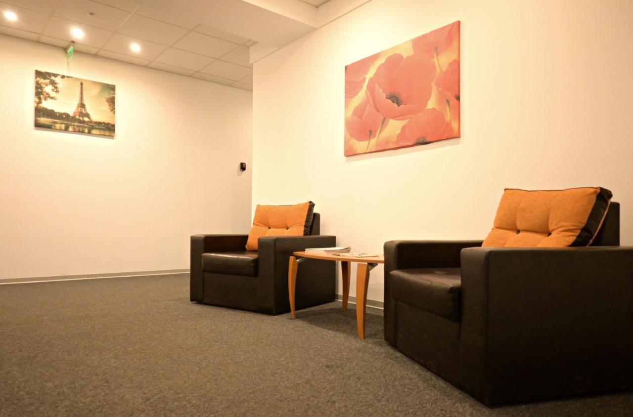 Luana Airport Apartments #9 Otopeni Extérieur photo